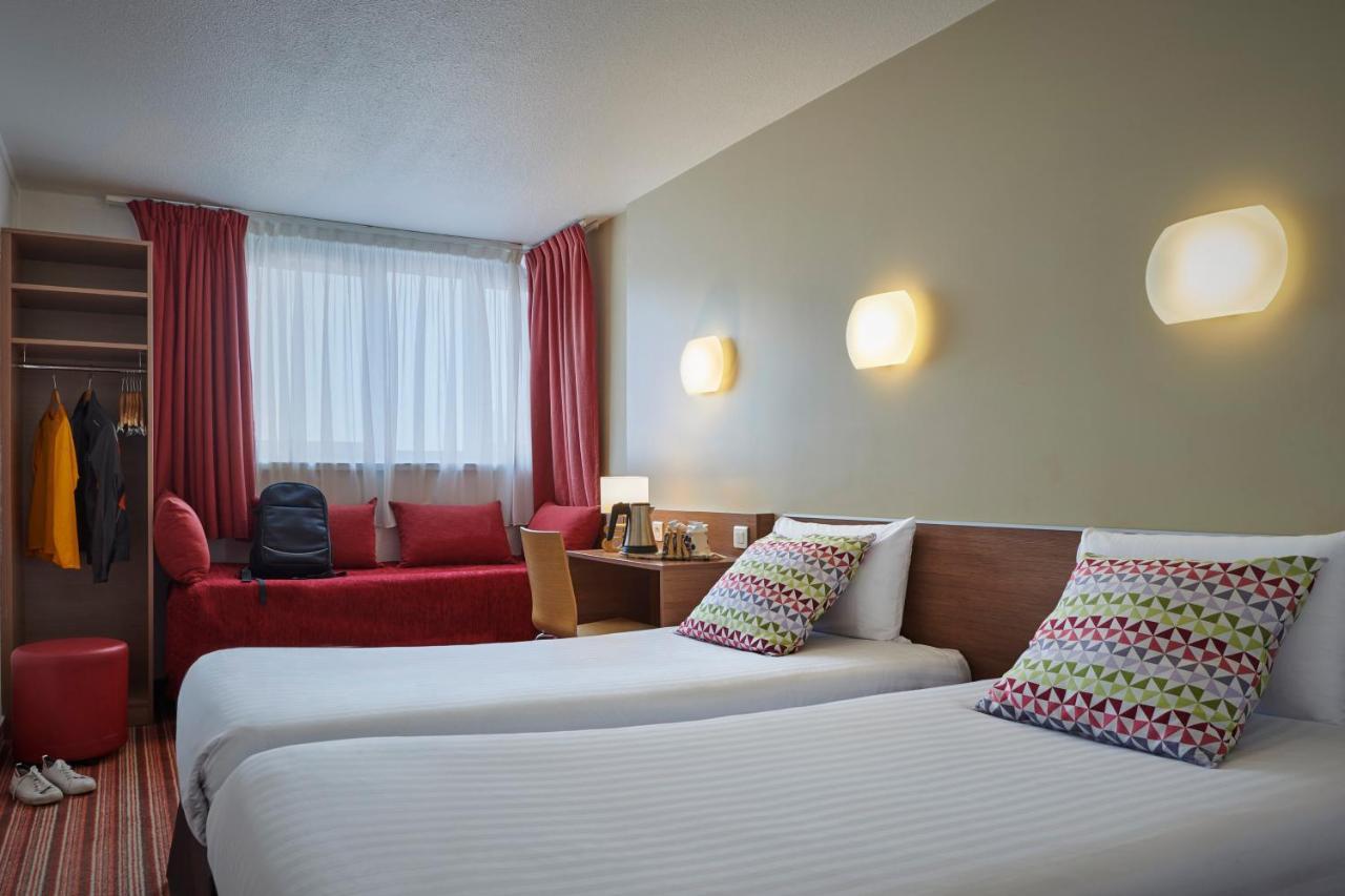 Hotel Campanile Paris-Bercy Village Экстерьер фото